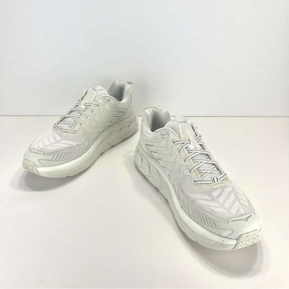 📌SOLD📌 HOKA ONE ONE X OUTDOOR VOICES CLIFTON 4 RUNNING SHOES - Picture 4 of 16